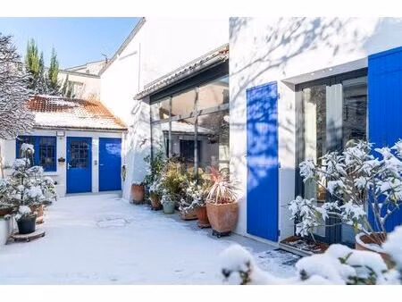 suzanne - une maison de famille singulière et chaleureuse
