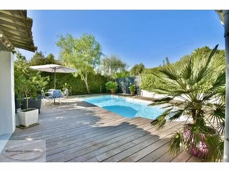 vente maison 6 pièces 173 m² la roquette-sur-siagne (06550)