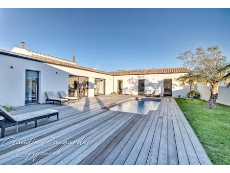 dpt charente maritime (17)  à vendre proche de la rochelle maison p7 de 153 7 m² - terrain