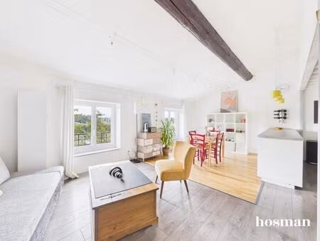 superbe t2 bis lumineux avec vue sur le rhône à proximité du parc la tête d'or 71 58m2 au 