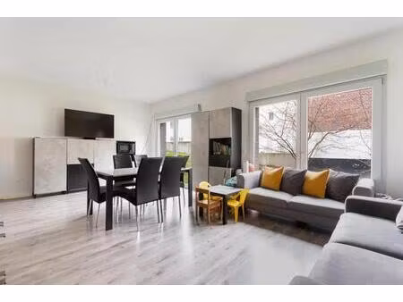 appartement de 4 pièces de 85 m² situé à lille