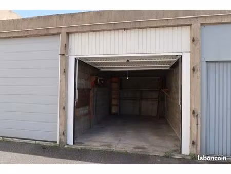 garage/box la ricamarie