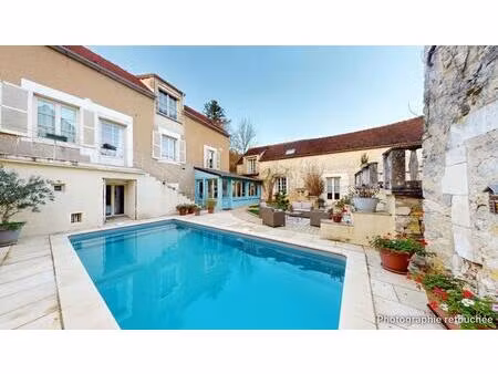 maison 8 pièces - 4 chambres - piscine