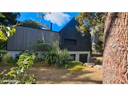 villa 7 pièces 203 m²