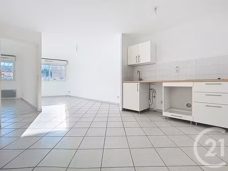 appartement f2 à vendre - 2 pièces - 45 79 m2 - marseille - 13008 - provence-alpes-cote-d-