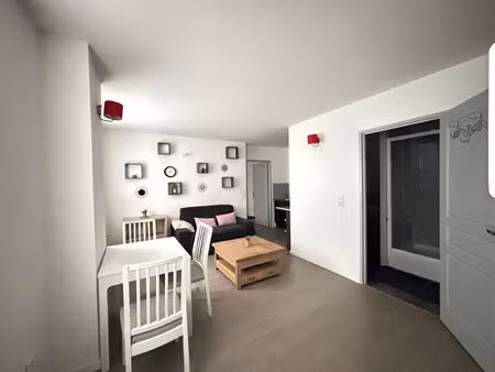 appartement meublé 2 pièces / 31 m² / reims (rue des marmouzets)