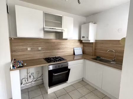 appartement t3 avec parking et ascenseur