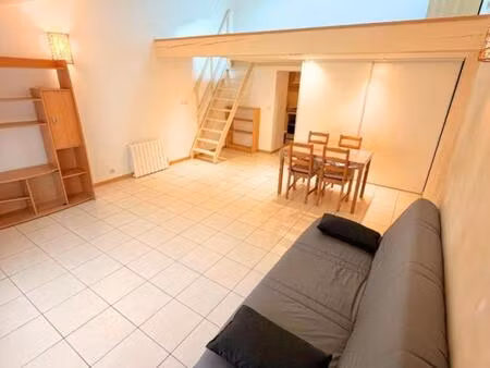 location appartement 1 pièce 42 m² à puget-ville (83390)