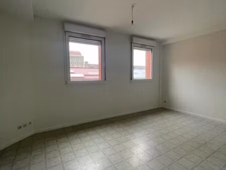 studio 1 pièce 25 m²