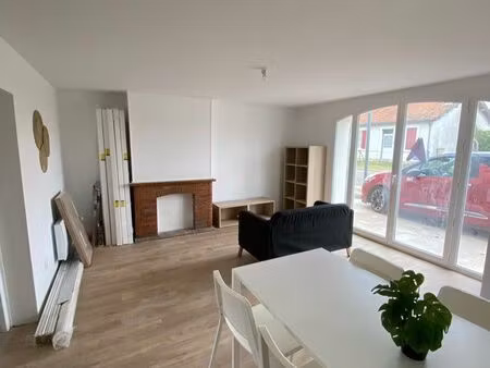 appartement t3 de 50 m² centre-ville avec petit jardin au sein d’un immeuble entièrement r