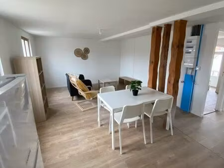 appartement t4 de 65 m² centre-ville avec petit jardin au sein d’un immeuble entièrement r