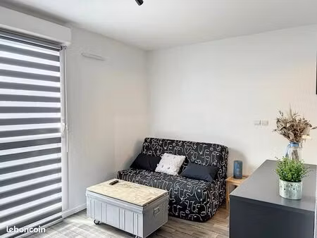 studio 1 pièce 22 m²