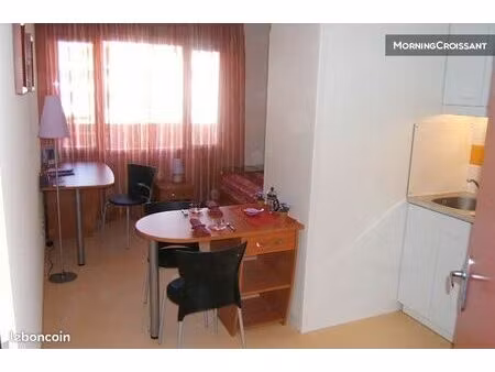 studio 1 pièce 20 m²