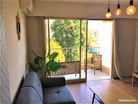 2p au calme centre ville