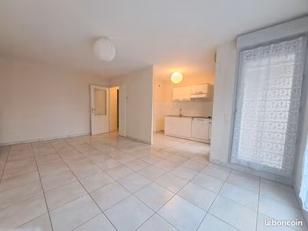 appartement 3 pièces 55 m²