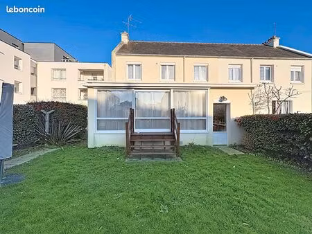 maison 6 pièces 120 m²