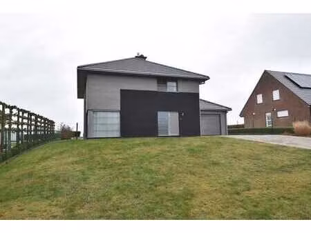 prachtige & rustig gelegen woning (ob) te zwalm. topper!