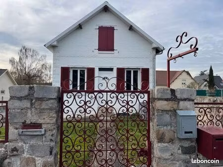 maison 2 pièces 49 m²