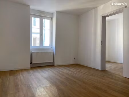appartement f2 a loué proche place franklin