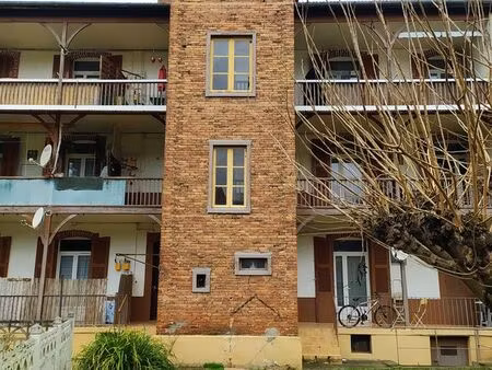 loue appartement grand t2 a viivez 12110