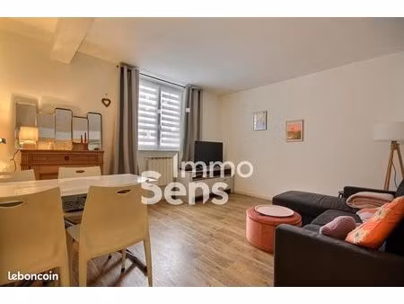 appartement 2 pièces 42 m²