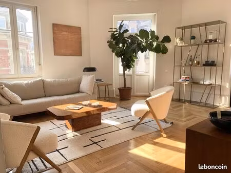 appartement 7 pièces 145 m²