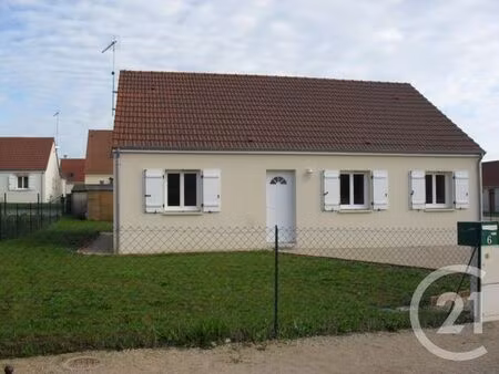 maison à louer - 4 pièces - 92 93 m2 - chateaudun - 28 - centre