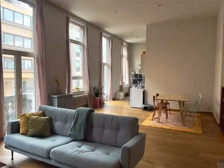 appartement élégant de 2 chambres au cœur d'anvers