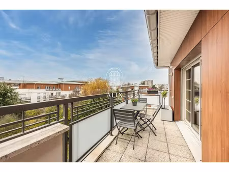 vente appartement 5 pièces 102 m² à rueil-malmaison (92500)  670 000 €