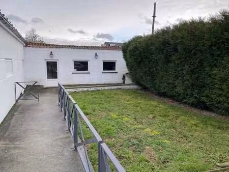 maison avec jardin et terrasse