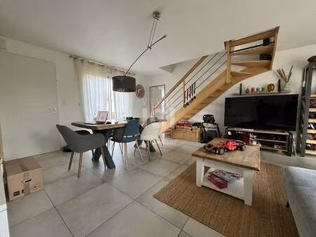 location maison à pont-saint-martin (44860) : à louer / 116m² pont-saint-martin