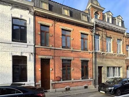 belle maison de ville