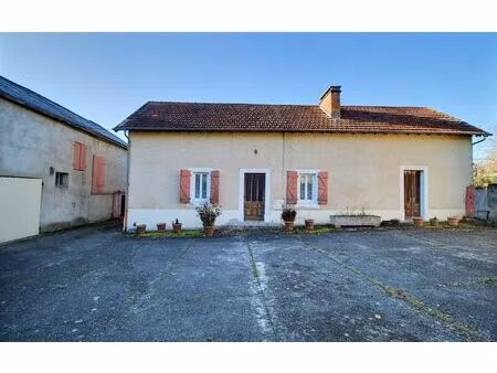 maison buros 119.48 m² t-4 à vendre  171 000 €