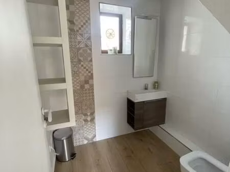 location appartement 1 pièce 13 m² à évry-courcouronnes (91000)