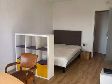 location appartement 1 pièce 27 m² à limoges (87000)