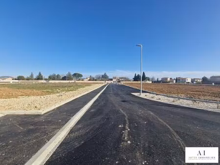 parcelle a batir de 589 m²