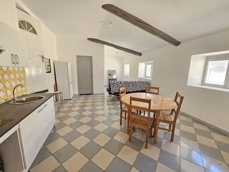 location appartement 2 pièces 47.18 m² à saint-paul-trois-châteaux (26130)  480 €