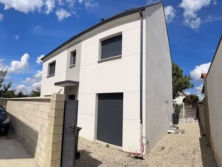 location appartement 1 pièce 10 m² à savigny-sur-orge (91600)