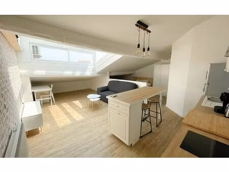 location appartement  26.72 m² t-1 à toulouse  687 €