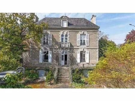 vente bureaux et commerces à vannes gare - hôpital (56000) : à vendre / 263m² vannes gare 