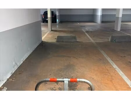 location stationnement  m² t- à palaiseau  70 €