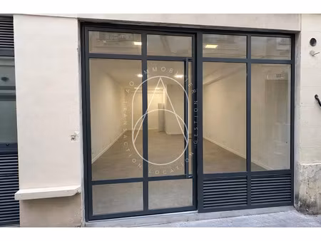 location locaux professionnels 46 m² à montpellier (34000)  950 €