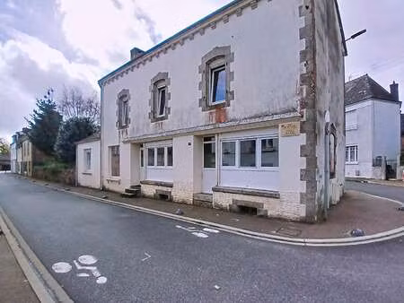 vente immeuble à scaër (29390) : à vendre / 145m² scaër
