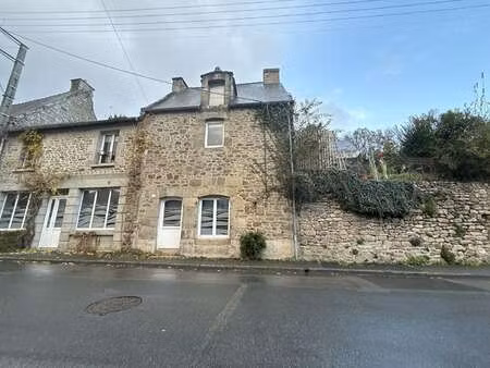 vente maison à dinan (22100) : à vendre / 83m² dinan