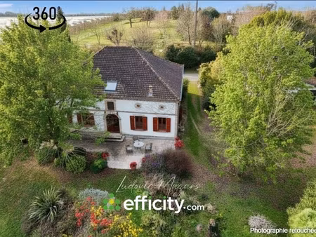 maison 6 pièces - 215 m²