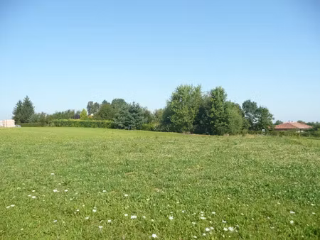 vente terrain 595 m² à chevroux (01190)  44 000 €