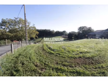 vente terrain 1018 m² à graulhet (81300)  35 000 €