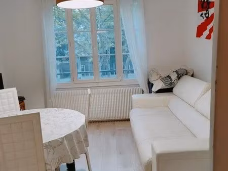 location appartement 1 pièce 80 m² à cachan (94230)