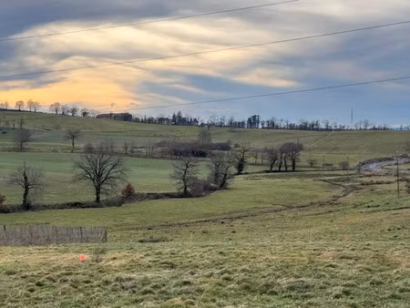 vente terrain 758 m² à aurillac (15000)  49 119 €