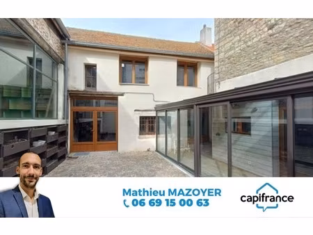 a vendre sennecey le grand maison de 136 m² - dependance et atelier de 262 m²